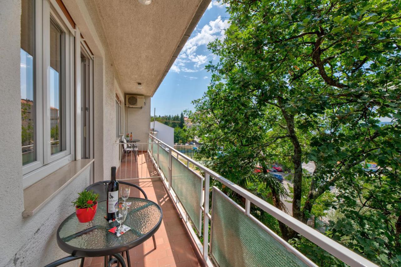 Duda Apartment Crikvenica Bagian luar foto
