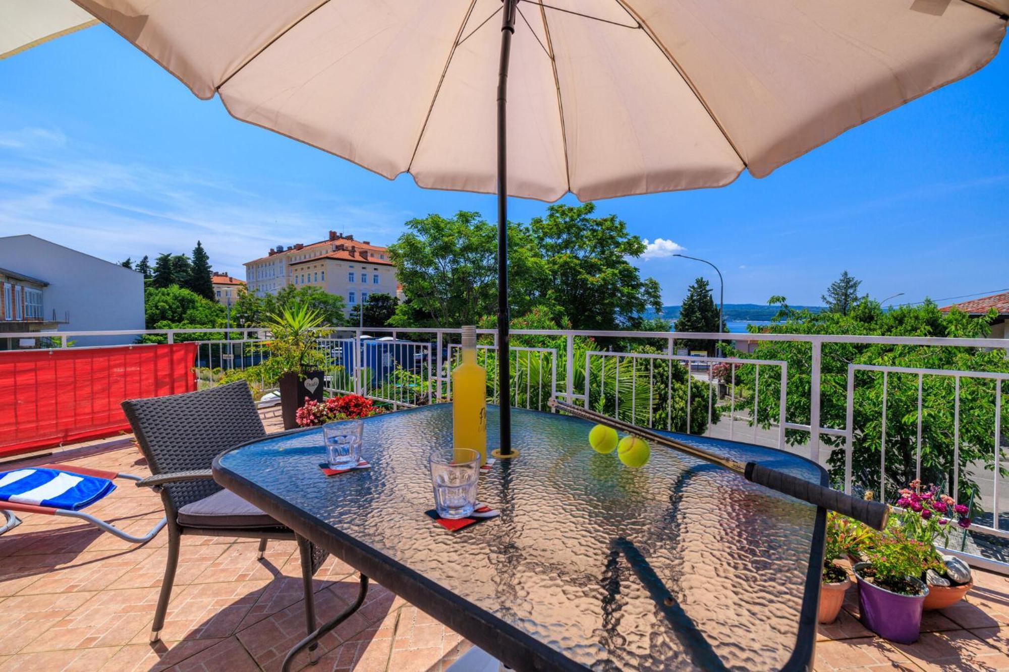 Duda Apartment Crikvenica Bagian luar foto